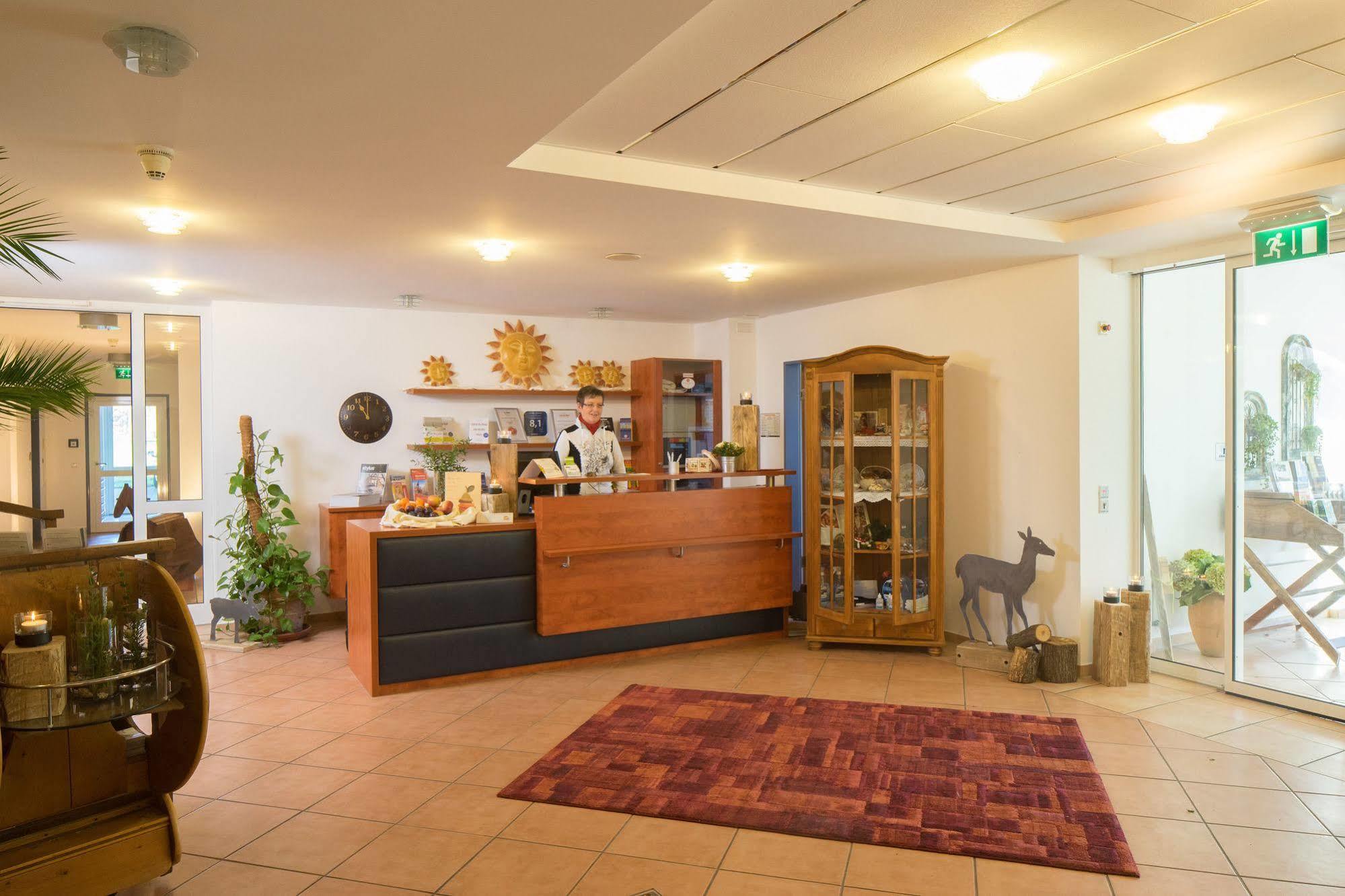 Akzent Hotel Wersetuerm'Ken Munster  Bagian luar foto