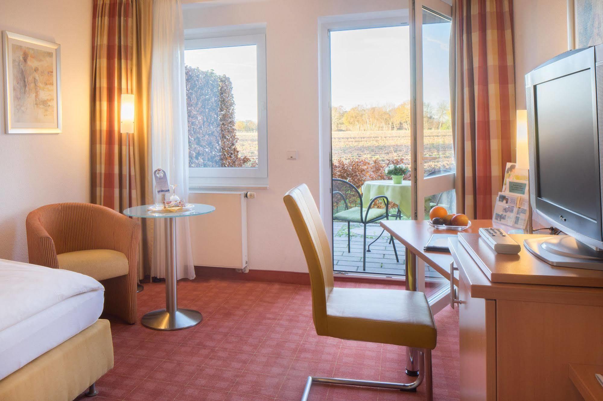 Akzent Hotel Wersetuerm'Ken Munster  Bagian luar foto