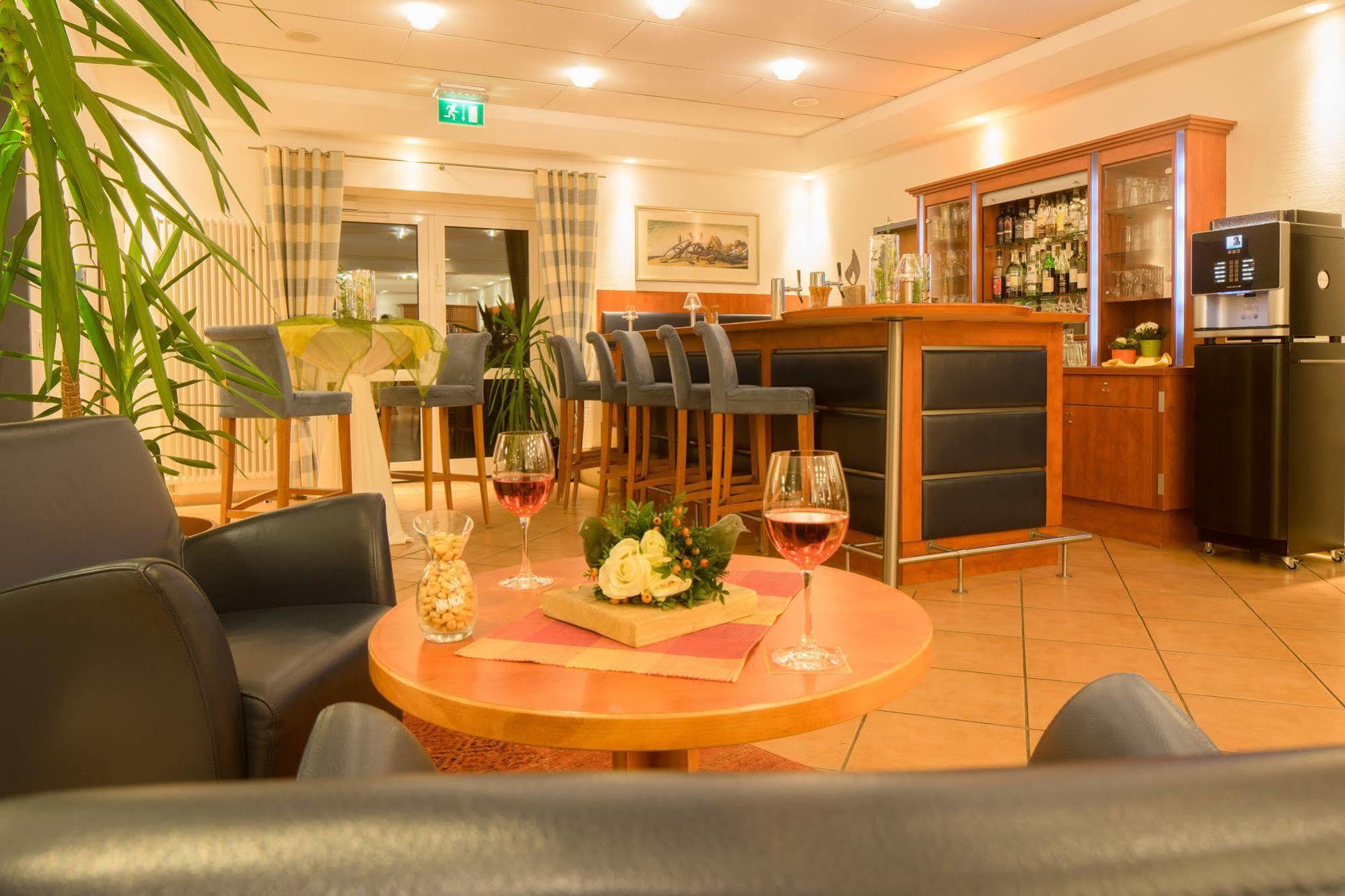 Akzent Hotel Wersetuerm'Ken Munster  Bagian luar foto